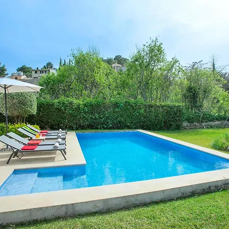 Menonge By Vintage Travel Pollenca