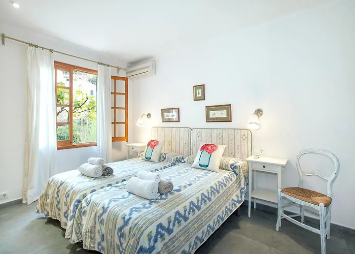 Villa Menonge By Vintage Travel Pollença