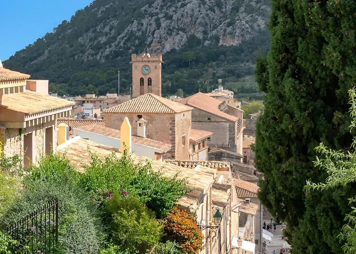 Menonge By Vintage Travel