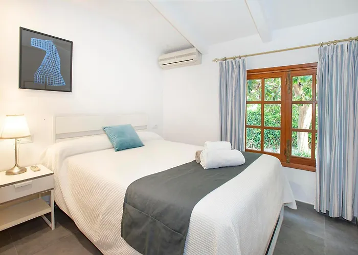 וילה Menonge By Vintage Travel פוינסה